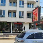 Colonel Apartment 937