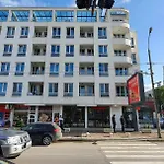 Colonel Apartment 937